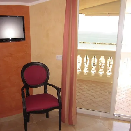 Guerra Hotel