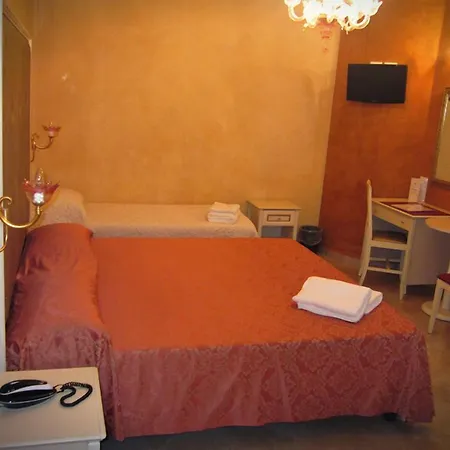 Guerra Hotel