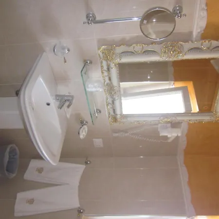 Guerra Hotel 4*